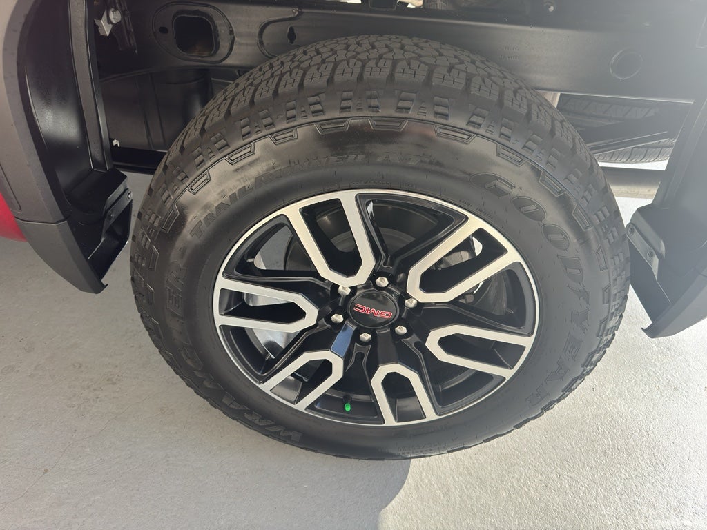 2026 GMC Sierra AT4