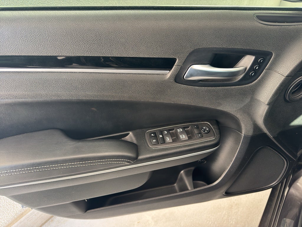 2023 Chrysler 300S 300S