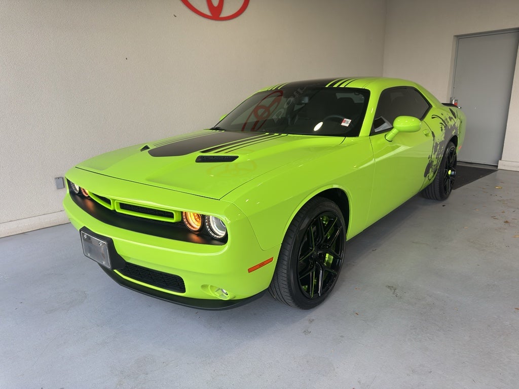 2023 Dodge Challenger SXT