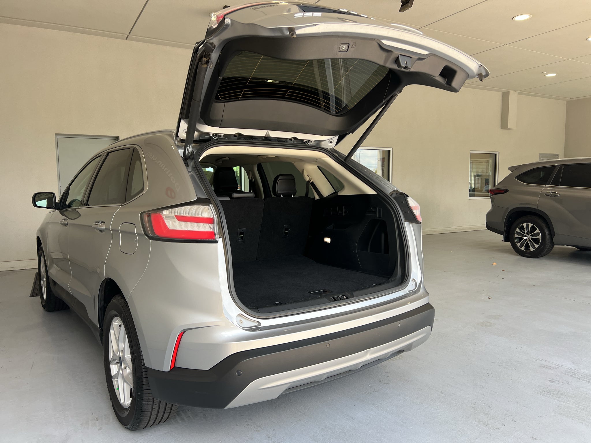 2021 Ford Edge SEL