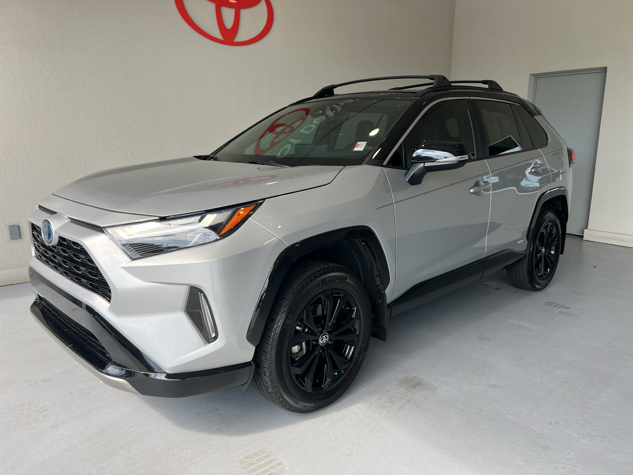 2024 Toyota RAV4 Hybrid Hybrid XSE