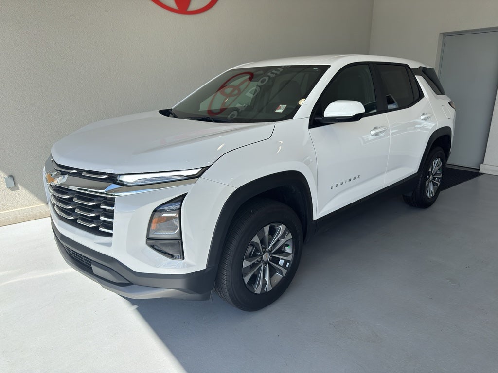 2026 Chevrolet Equinox FWD LT