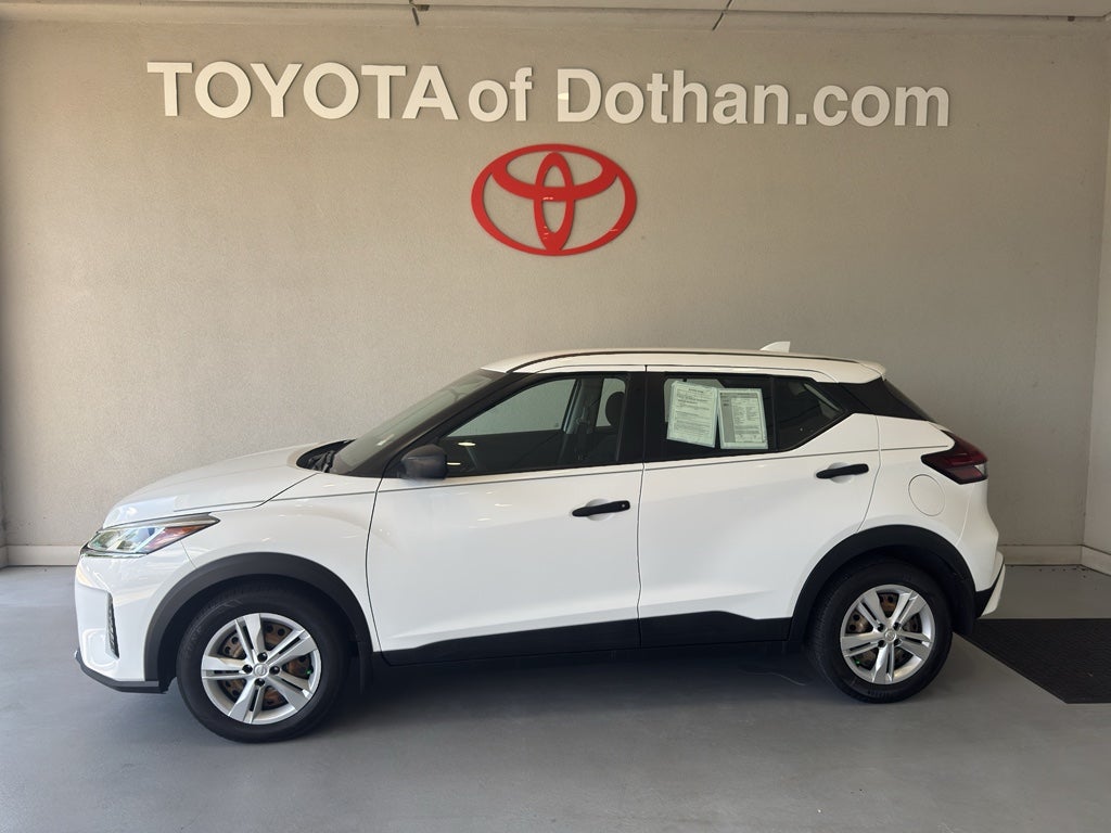 2021 Nissan Kicks S