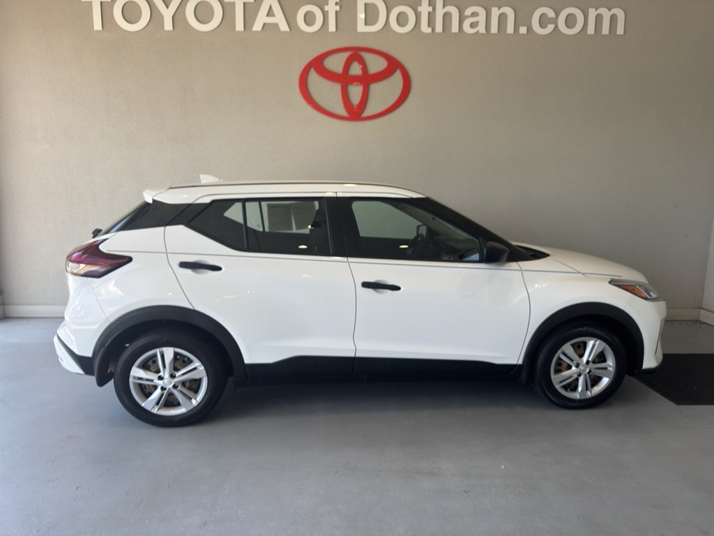 2021 Nissan Kicks S