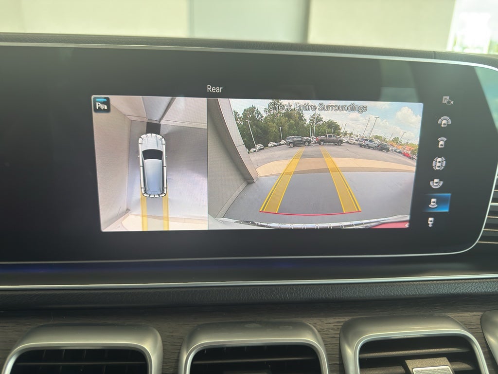 2022 Mercedes-Benz GLS 450 4MATIC®