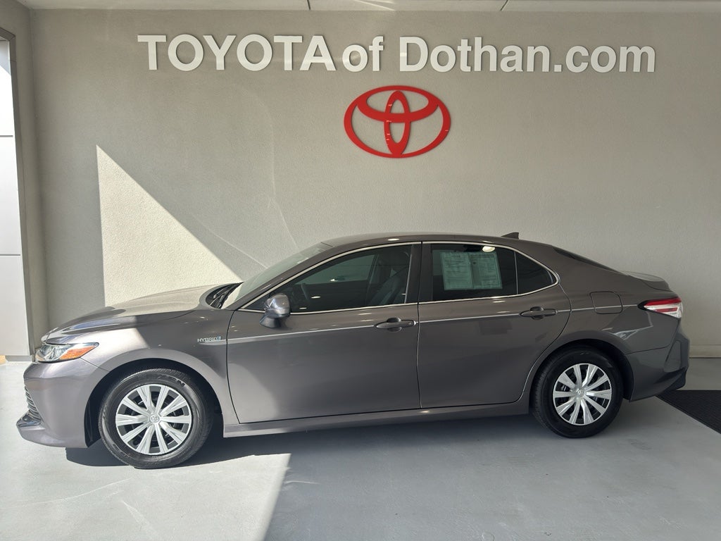 2020 Toyota Camry Hybrid LE