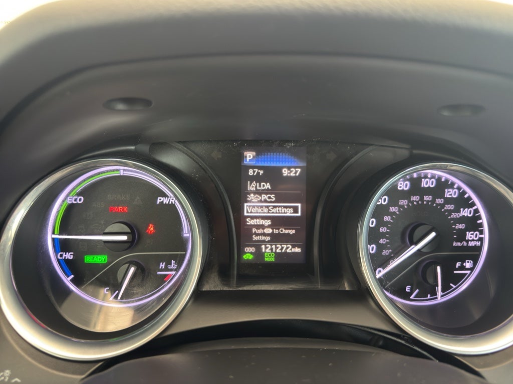 2020 Toyota Camry Hybrid LE