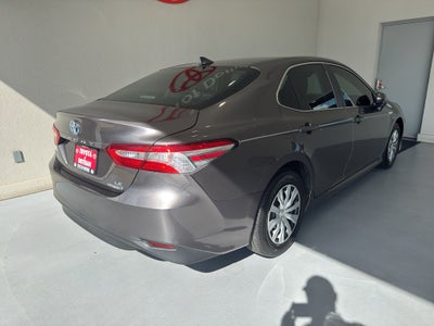 2020 Toyota Camry Hybrid LE