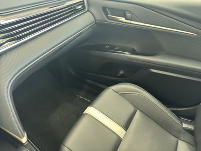 2025 Toyota Camry Hybrid SE