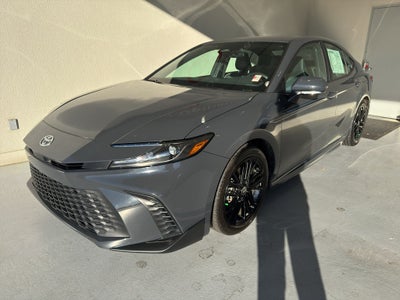 2025 Toyota Camry Hybrid SE