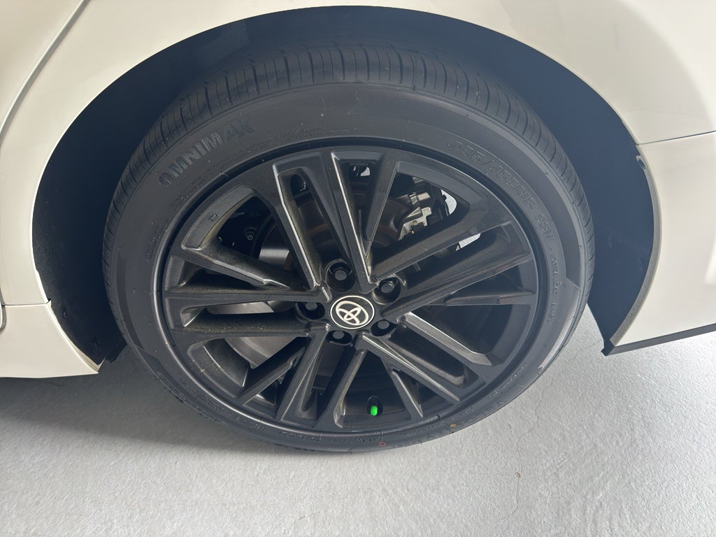 2025 Toyota Camry Hybrid SE