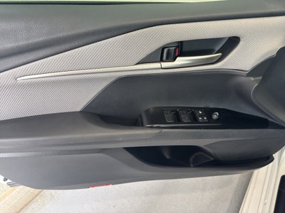 2025 Toyota Camry Hybrid SE