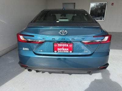 2025 Toyota Camry Hybrid SE