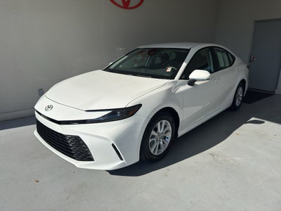 2026 Toyota Camry Hybrid LE