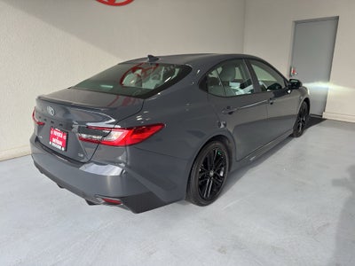 2026 Toyota Camry Hybrid SE