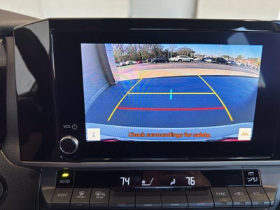 2025 Toyota Camry Hybrid SE