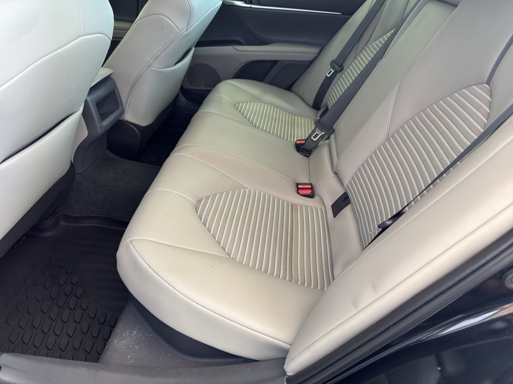 2022 Toyota Camry Hybrid Hybrid SE