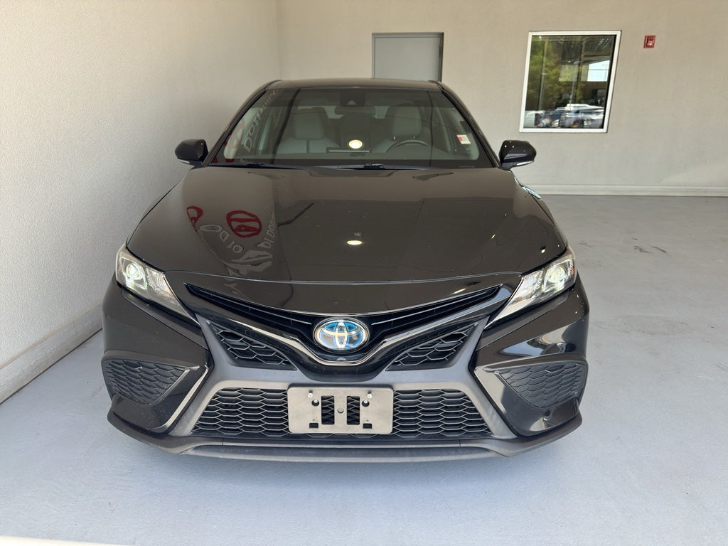 2022 Toyota Camry Hybrid Hybrid SE