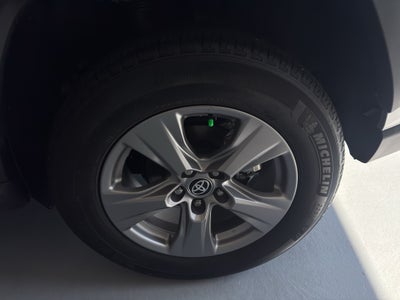 2024 Toyota RAV4 Hybrid Hybrid XLE