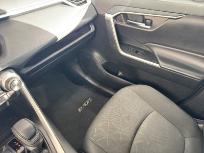 2024 Toyota RAV4 Hybrid Hybrid XLE