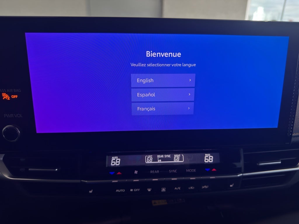 2025 Toyota Sienna Woodland