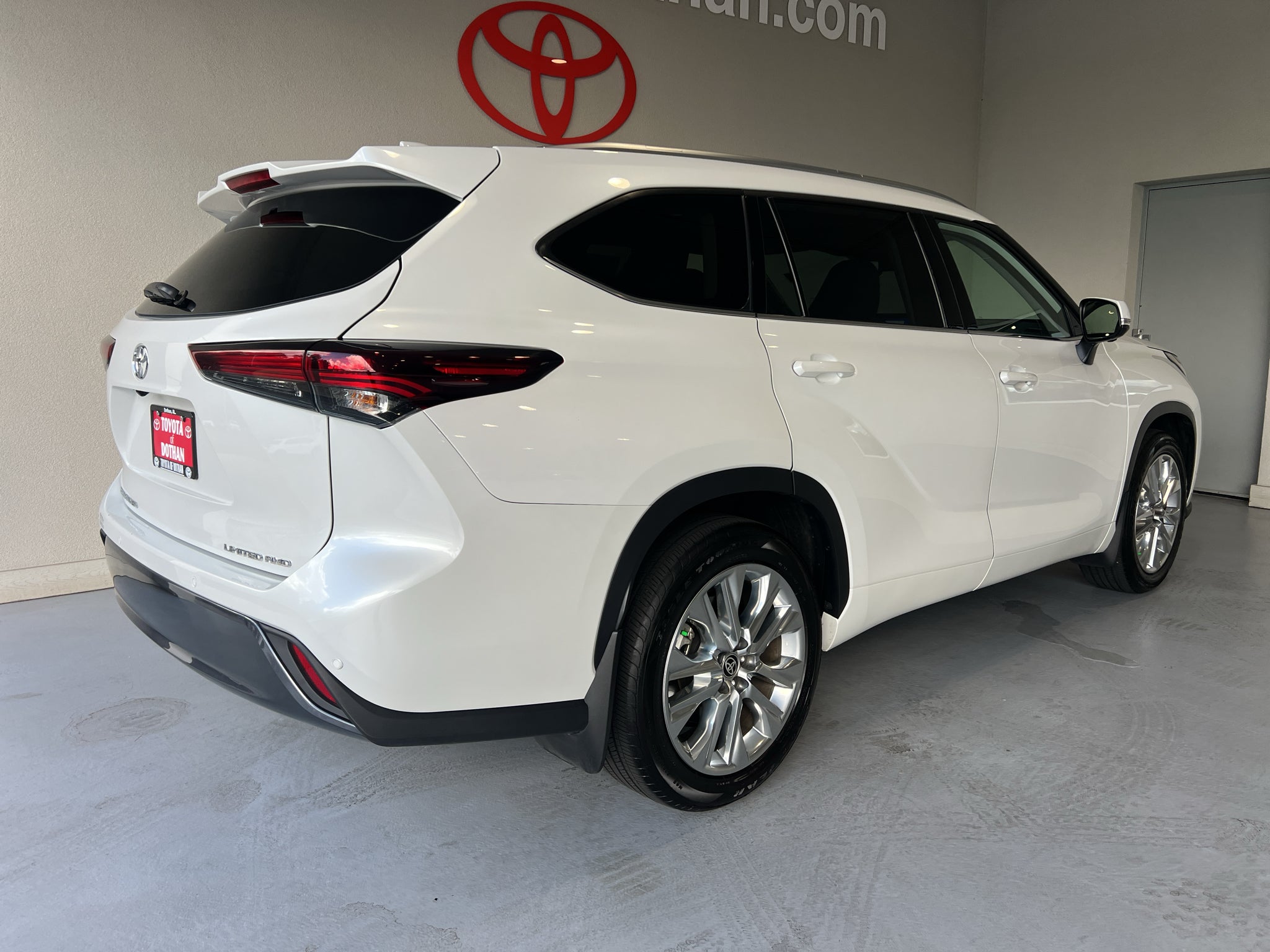 2026 Toyota Highlander Limited