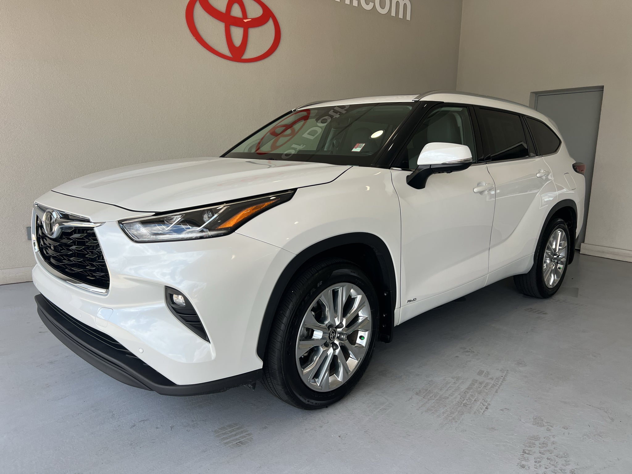 2026 Toyota Highlander Hybrid Hybrid Limited