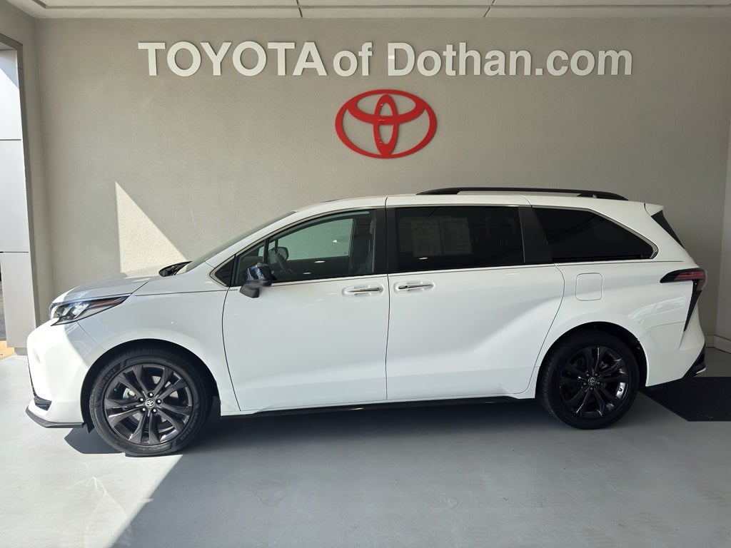 2023 Toyota Sienna XSE