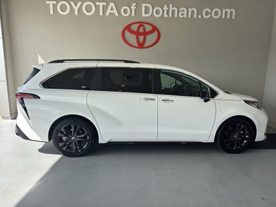 2023 Toyota Sienna XSE