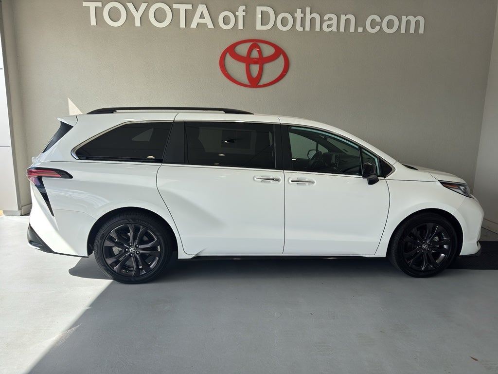 2023 Toyota Sienna XSE