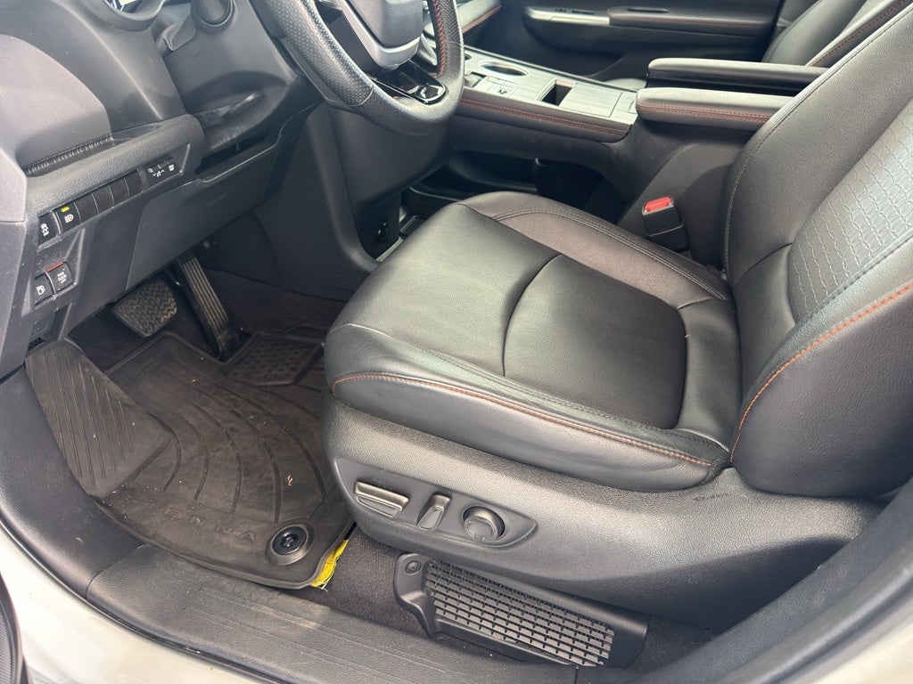 2023 Toyota Sienna XSE