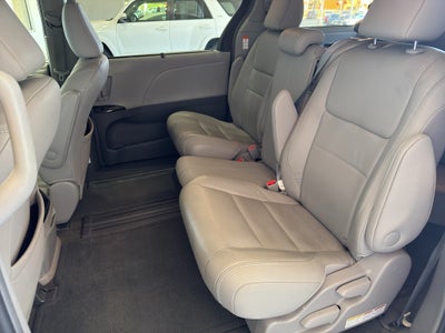 2015 Toyota Sienna XLE
