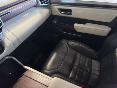 2024 Toyota Sequoia Capstone