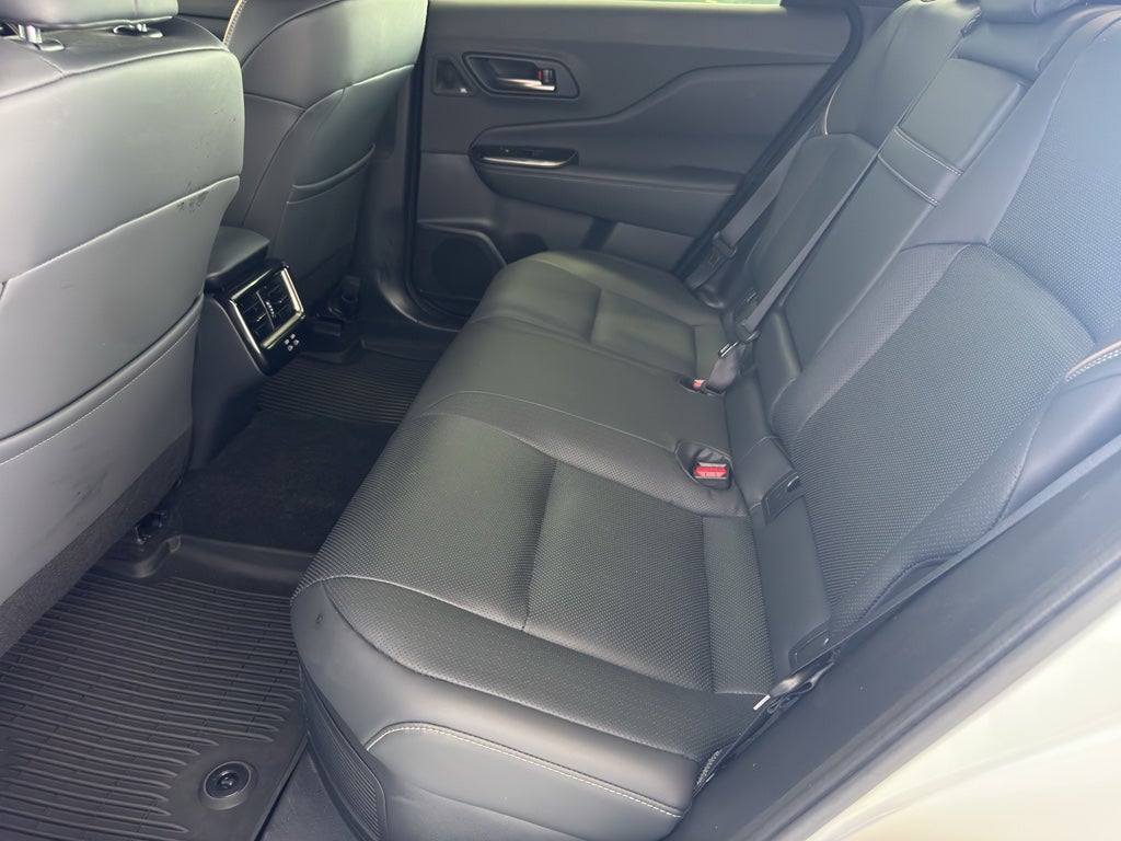 2025 Toyota Crown Signia Limited