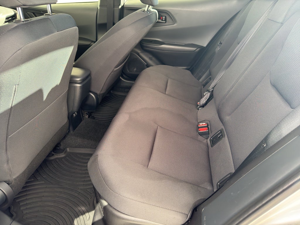 2025 Toyota Prius LE