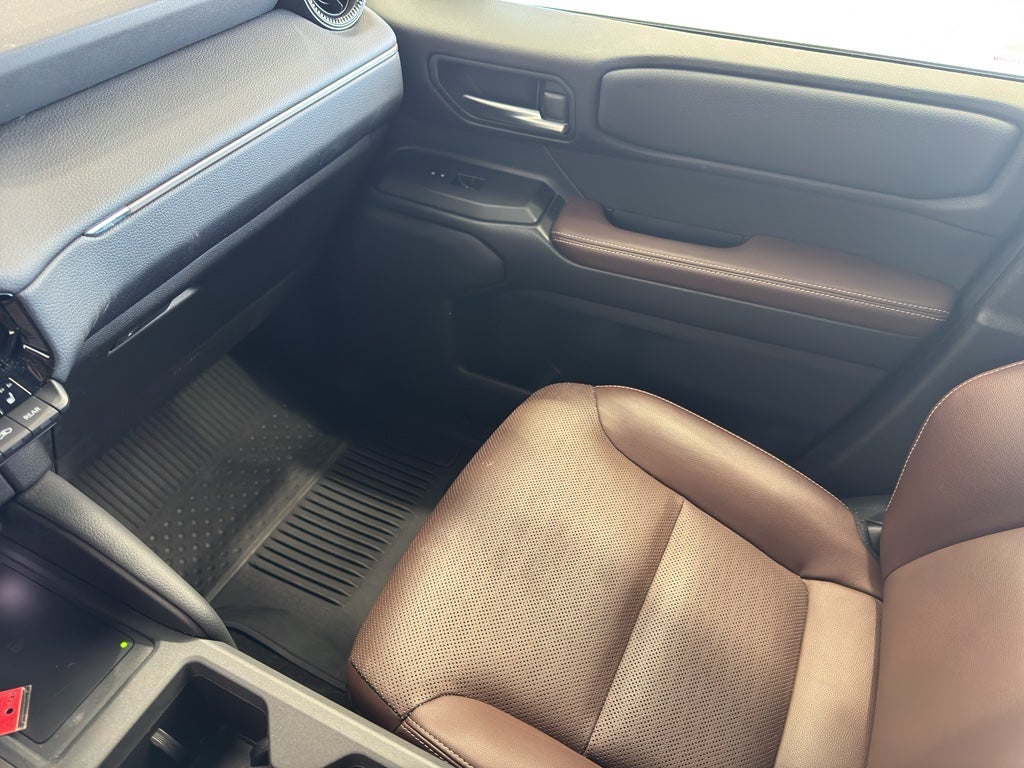 2025 Toyota Land Cruiser Premium Package