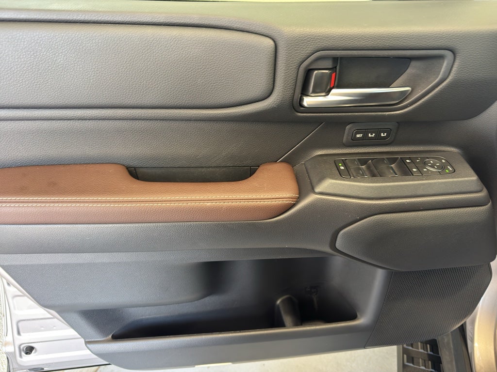 2025 Toyota Land Cruiser Premium Package