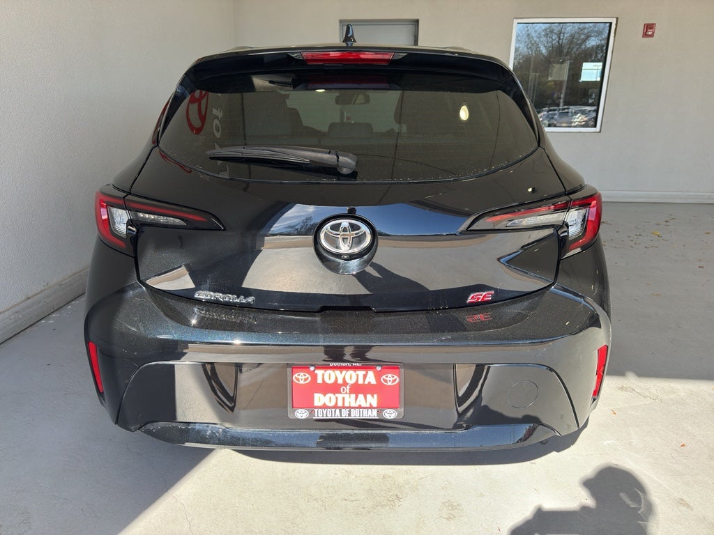 2025 Toyota Corolla Hatchback SE