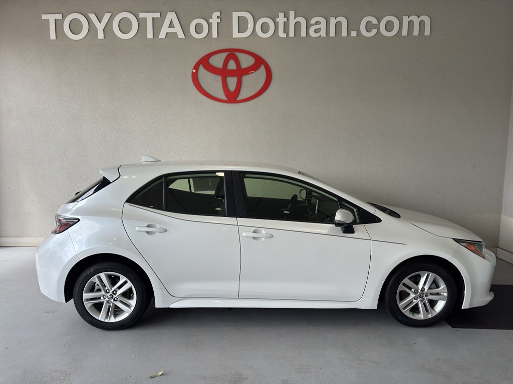 2022 Toyota Corolla Hatchback SE