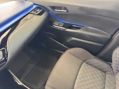 2021 Toyota C-HR XLE