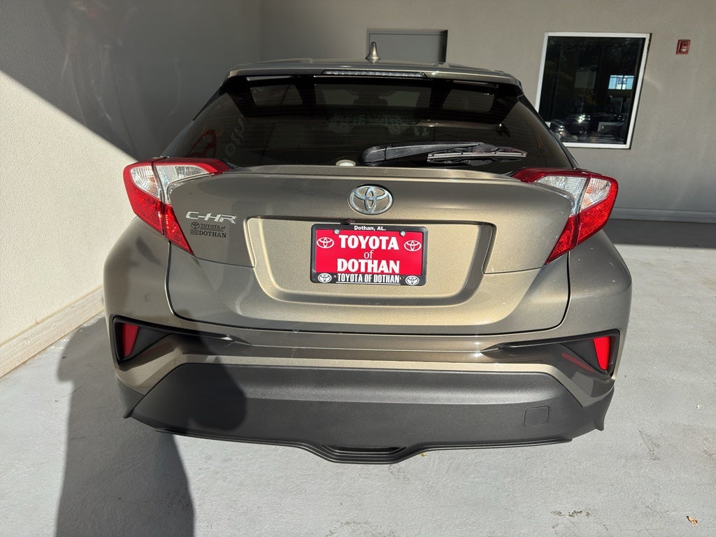 2021 Toyota C-HR XLE