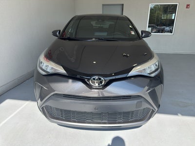 2022 Toyota C-HR XLE