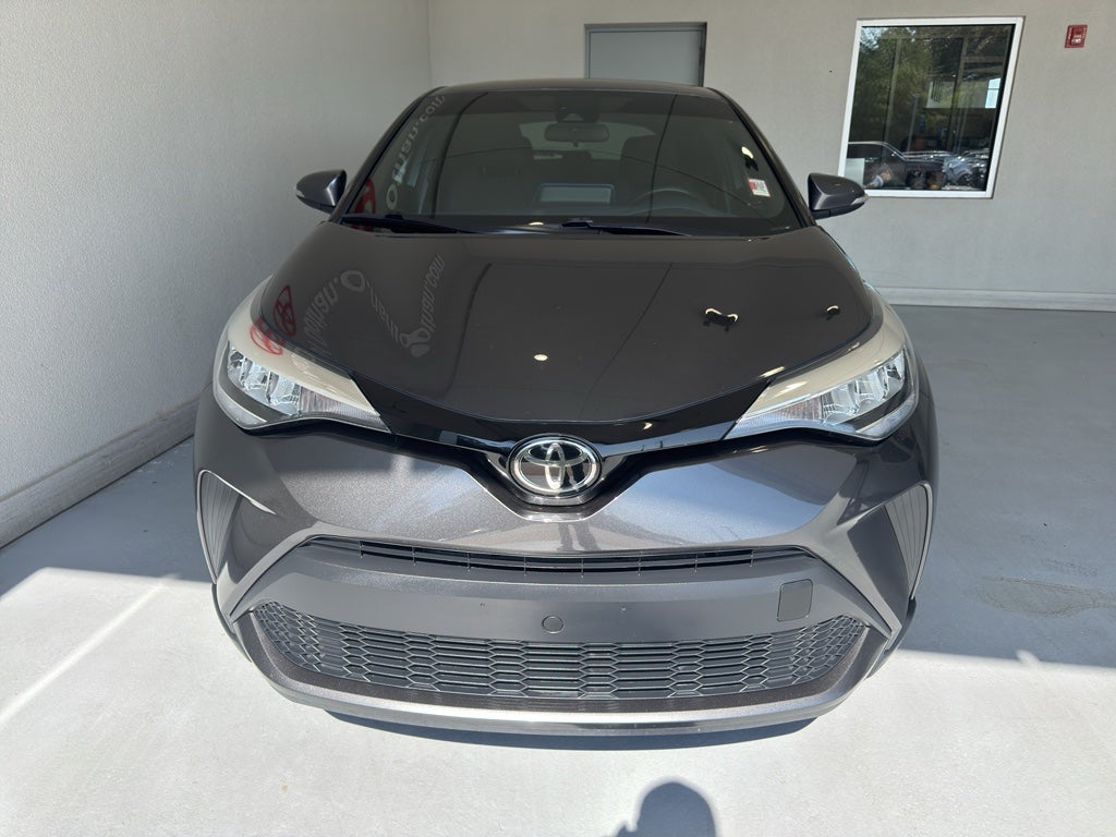 2022 Toyota C-HR XLE