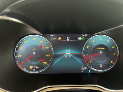 2022 Mercedes-Benz GLC 300