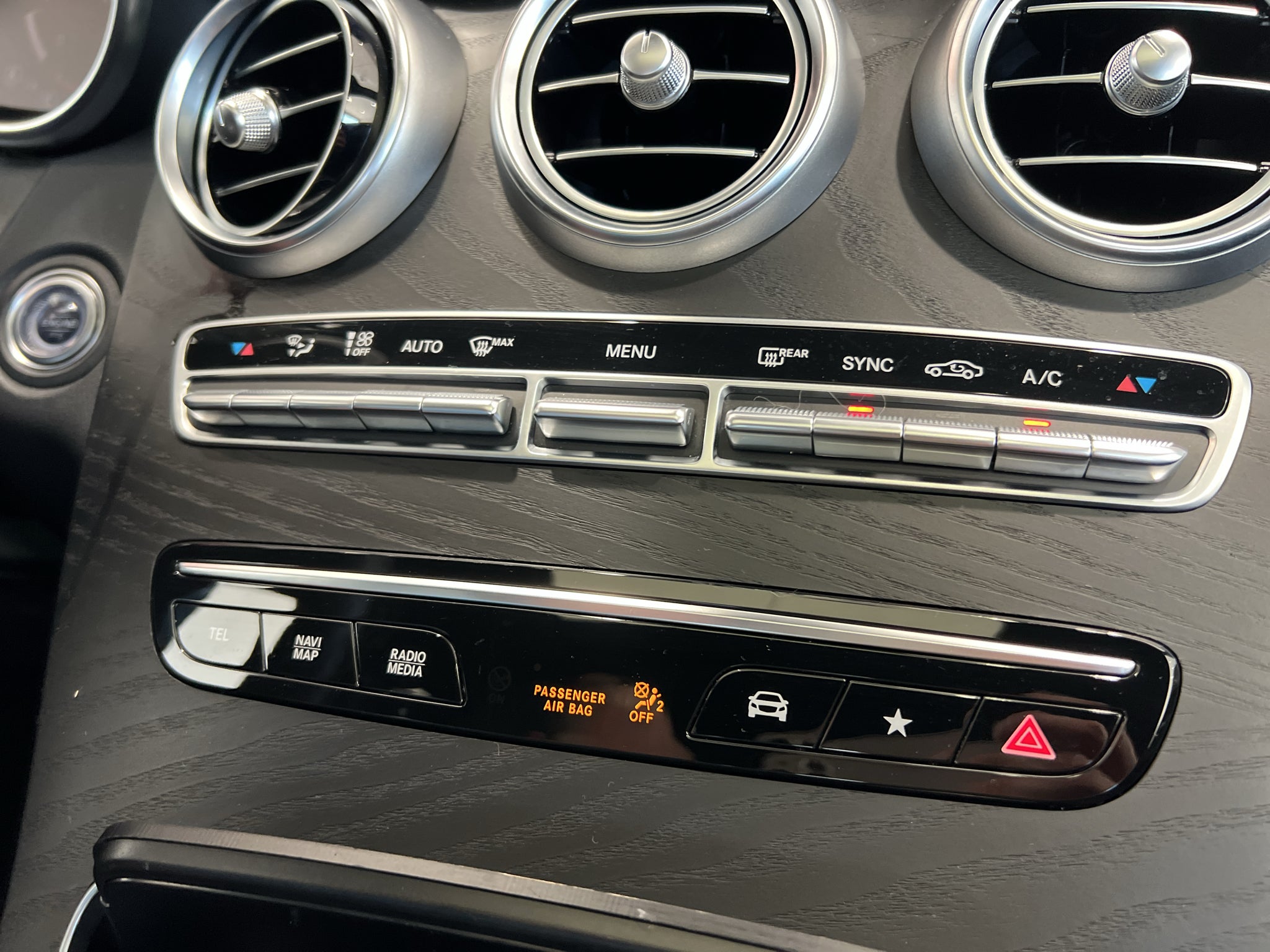 2023 Mercedes-Benz GLC GLC 300