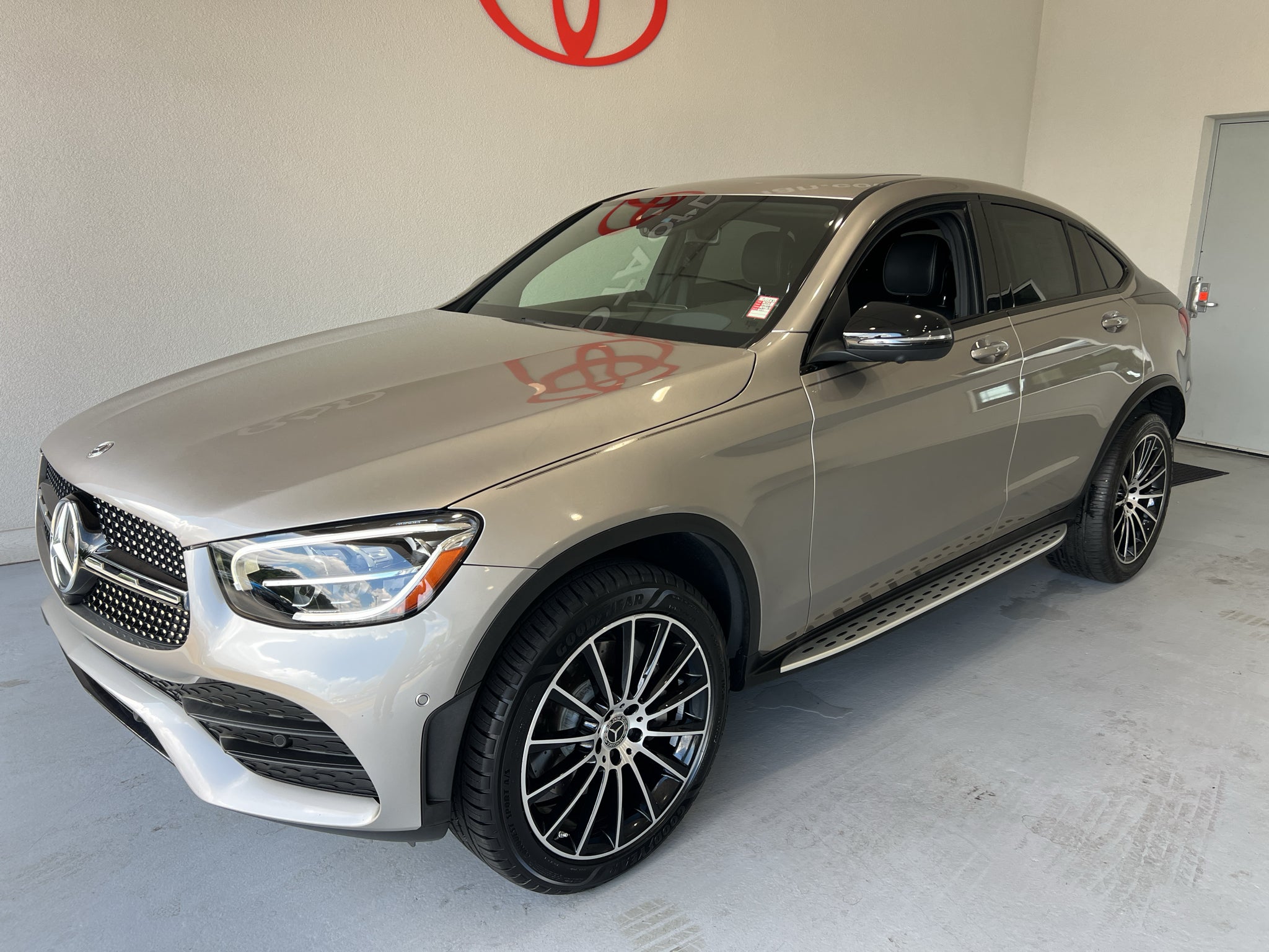 2023 Mercedes-Benz GLC GLC 300