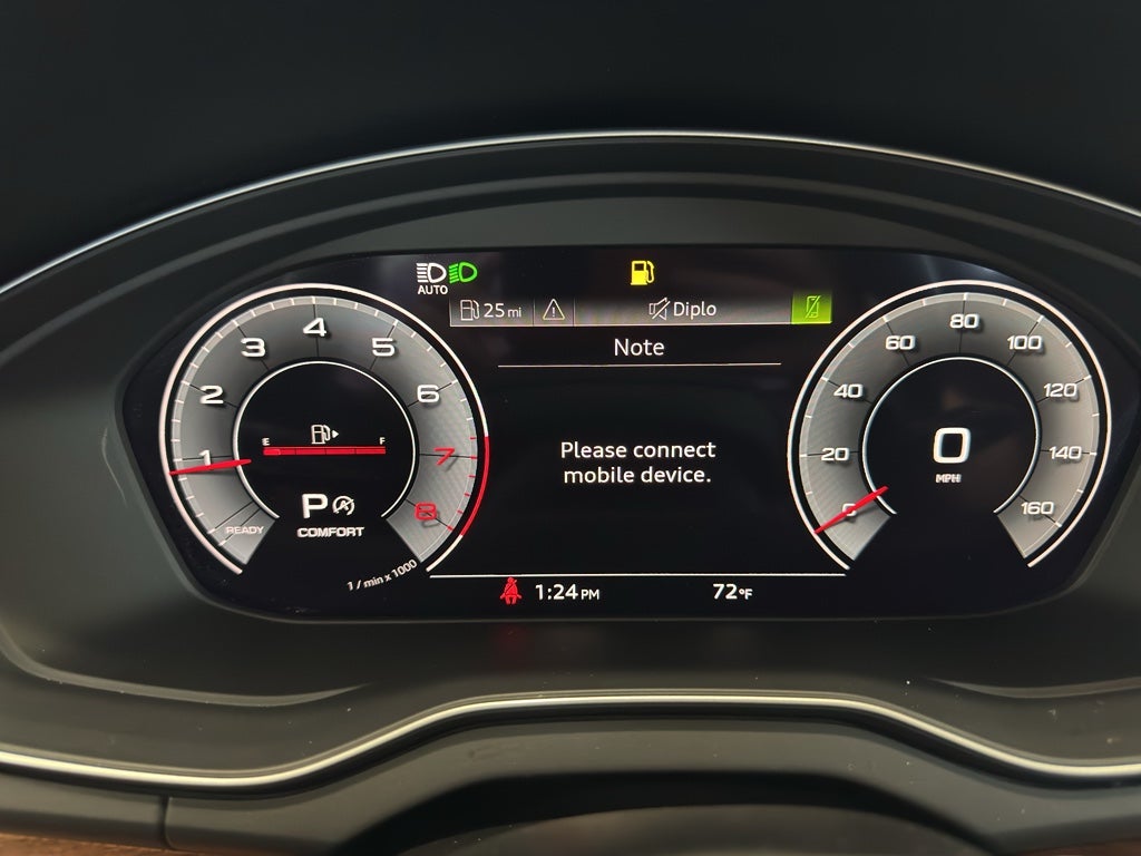 2022 Audi Q5 S line Premium Plus