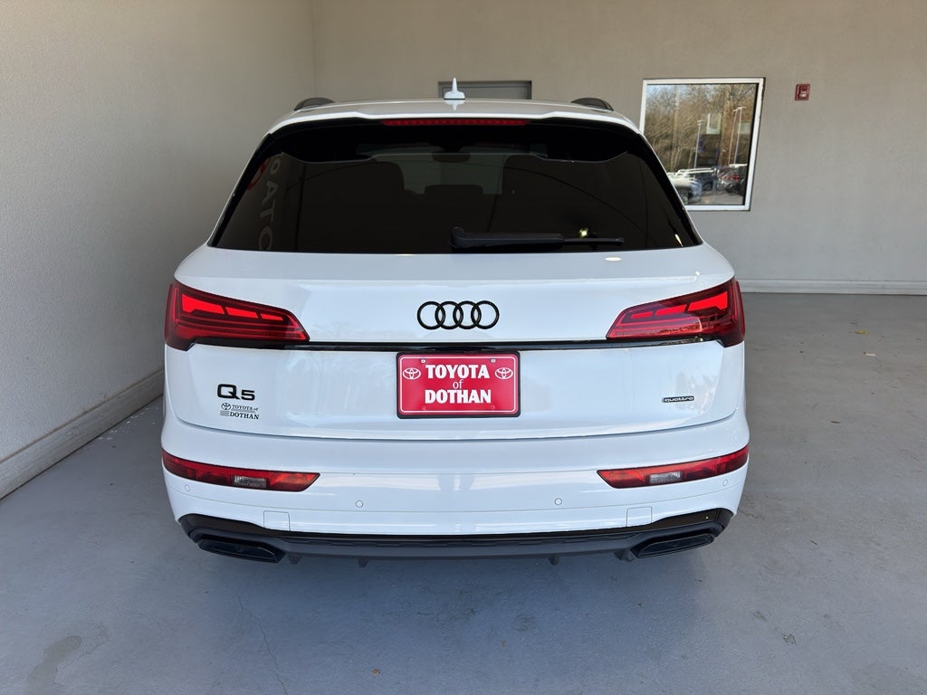 2022 Audi Q5 S line Premium Plus