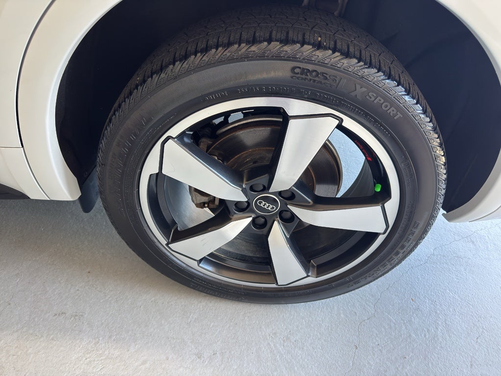 2022 Audi Q5 S line Premium Plus