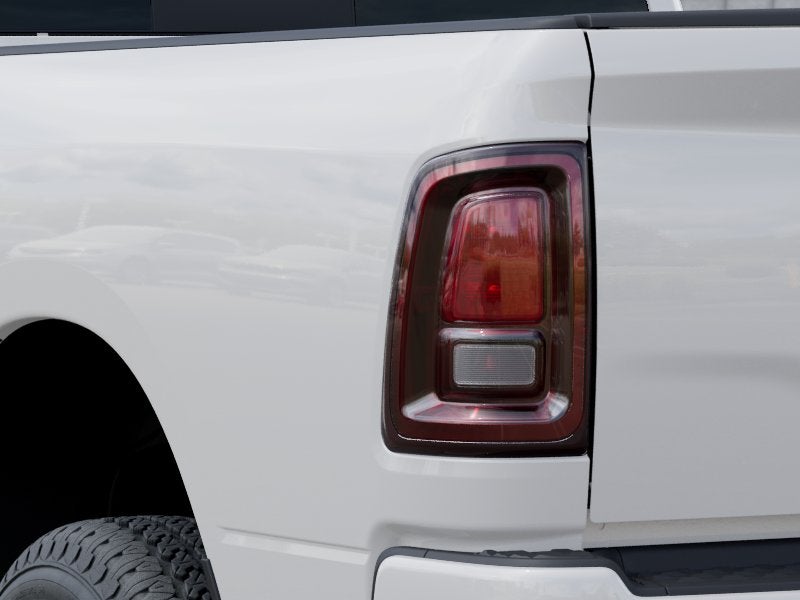 2027 RAM 2500 RAM 2500 BLACK EXPRESS CREW CAB 4X4 8' BOX